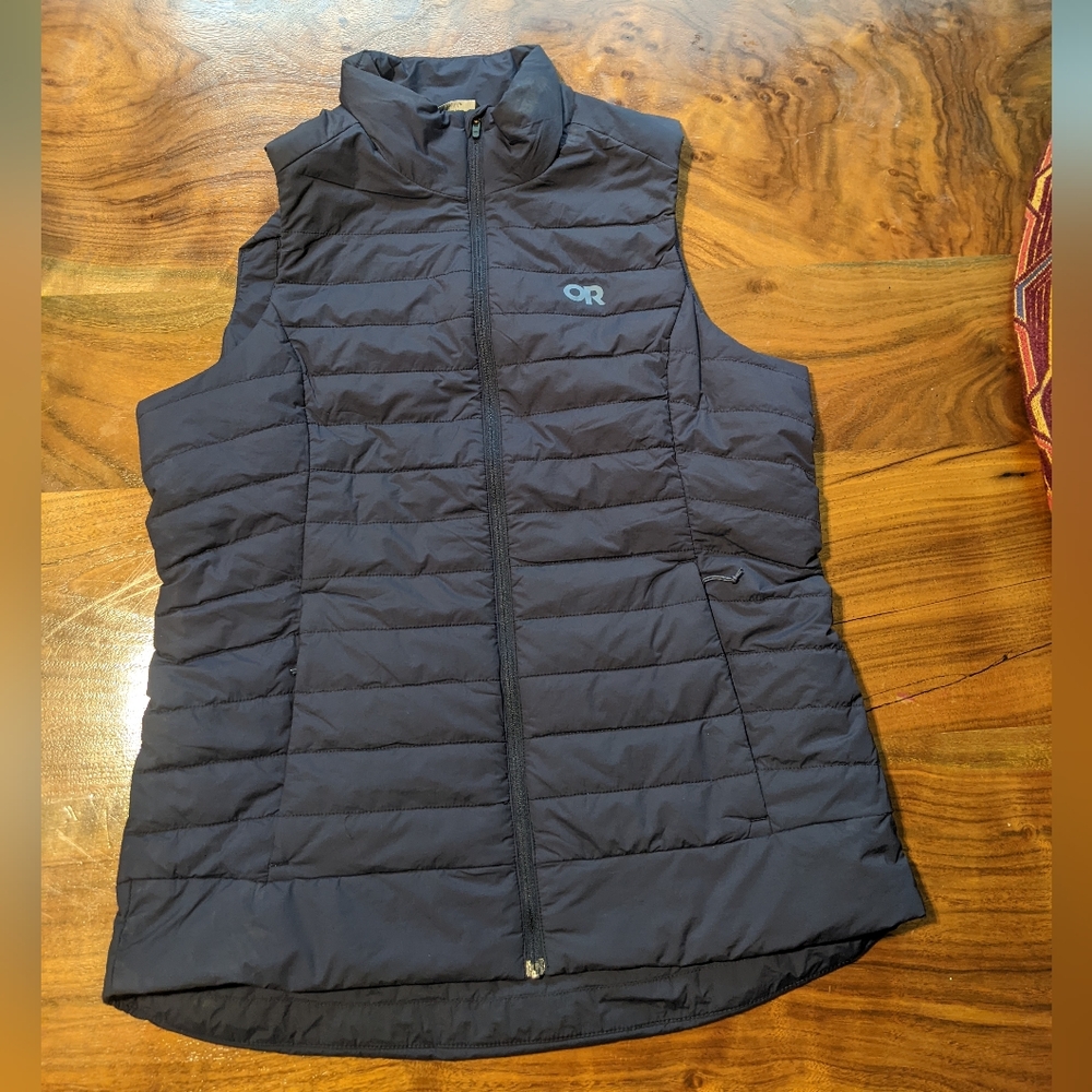 Outdoor Research - Women's Shadow Insulated Vest | Medium | Navy Blue - Picture 11 of 12